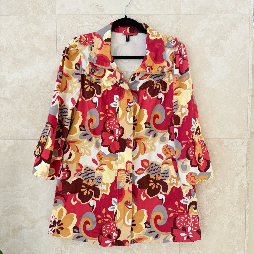 Ambition Floral Print Spring/Fall Jacket Roll Tab Sleeves Button & Zip